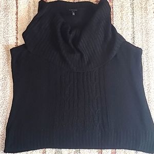 Torrid black sleeveless sweater with cowl neck, size 4, NWT